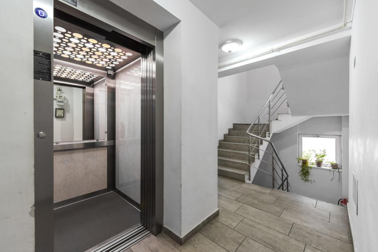 Royal Accommodation Βουκουρέστι Εξωτερικό φωτογραφία